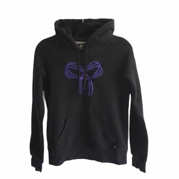 Aritzia Tops - ARITZIA Tna Baltic Pullover Hoodie Kangaroo Pocket